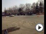 Посмотреть это видео на youtube.com Соревнование по фигрному вождению авто , вошел в десятку но победил mini cuper .