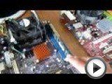 Посмотреть это видео на youtube.com Видео о том как установить и вынуть оперативную память в настольном компьютере . Более детально на сайте http://youpk.ru/