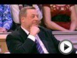 Посмотреть это видео на youtube.com Парикмахер из Уфы Юлия Денисенко оказалась с тремя детьми в буквальном смысле на улице после того, как банк конфисковал её двухкомнатную квартиру