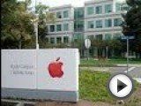 Едем по Купертино, в Силиконовой Долине (Кремниевой Долине) в Калифорнии. Проезжаем здания  офисов  компании Apple. Рассказываю немного про